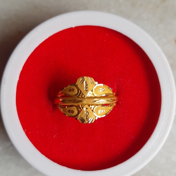 22crt gold jewellery - Picture 14 of 16